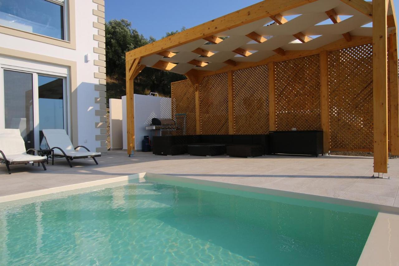Sunset Sea View Villa 8 Afión المظهر الخارجي الصورة